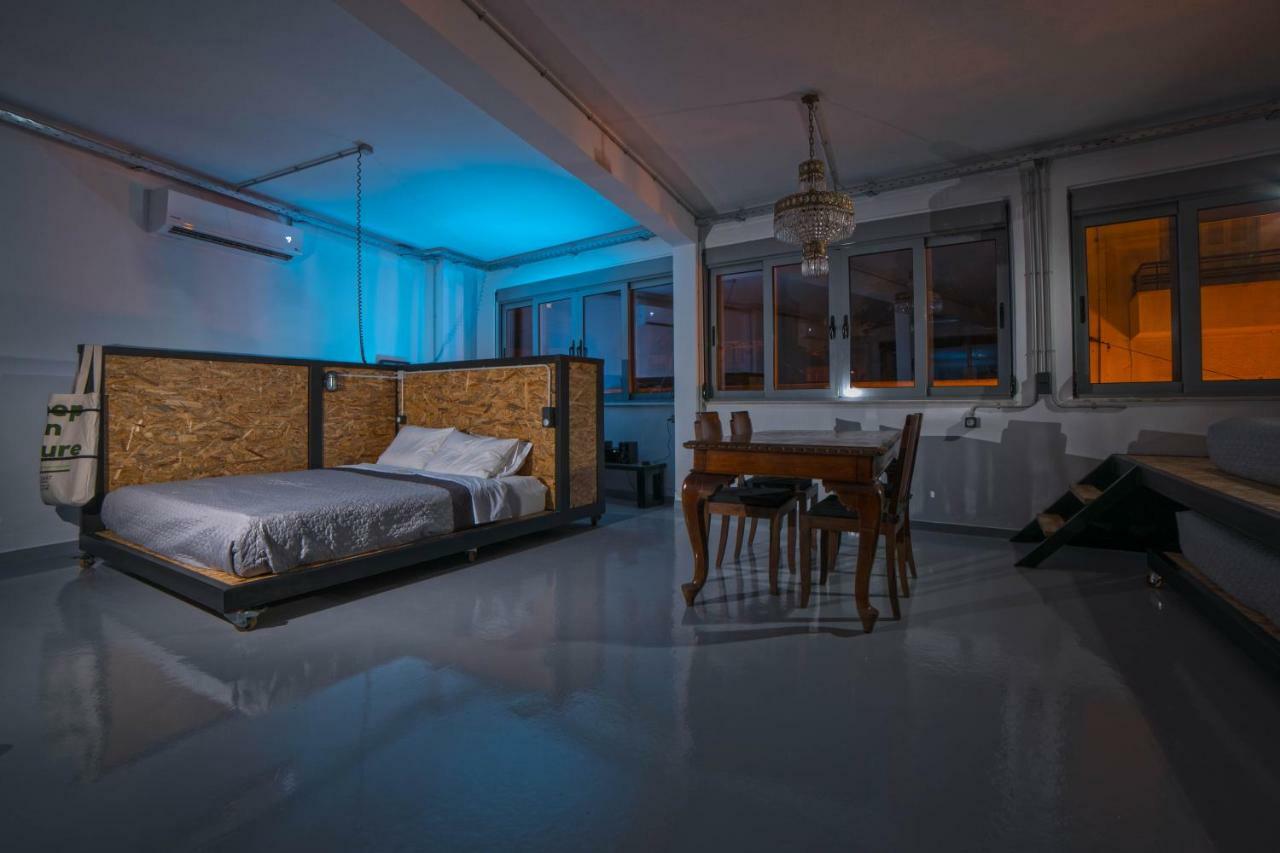 Monastiraki #Wallsfree Citycenter- Unspoiled Athens Apartments ภายนอก รูปภาพ